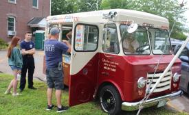 1950s ice cream truck